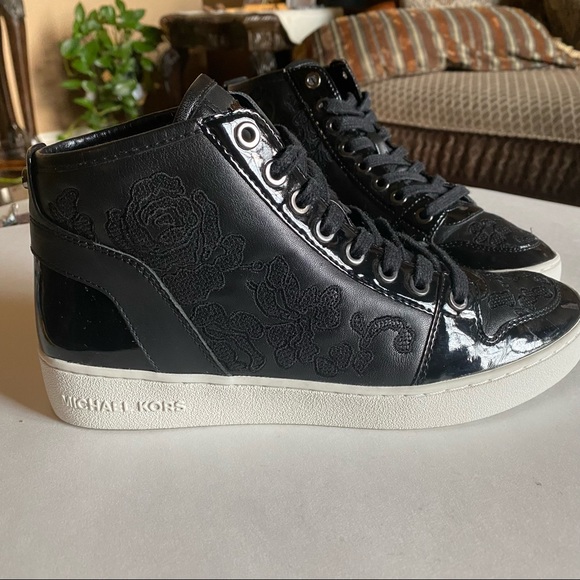 Michael Kors sneakers - Picture 2 of 11